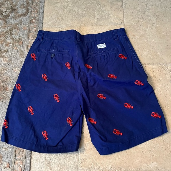 Vineyard Vines Lobster shorts - Picture 3 of 4